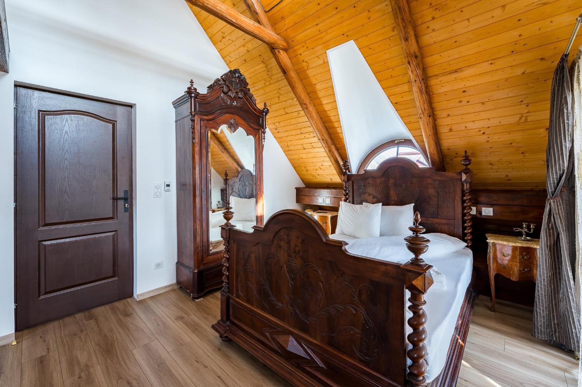 Casa Cu Magnolii Poienile Izei Exterior foto